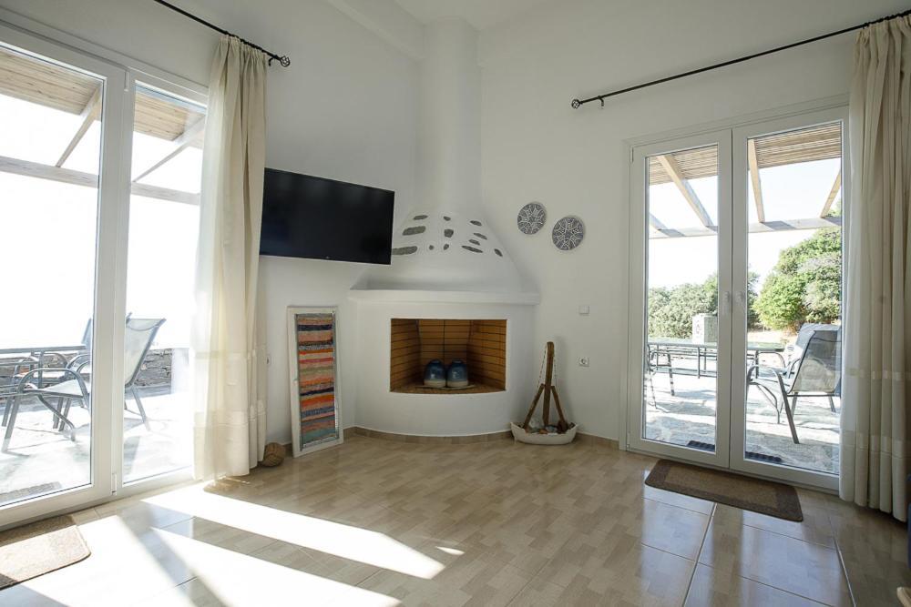 Cycladic Villa With Sea View! Ioulis 외부 사진